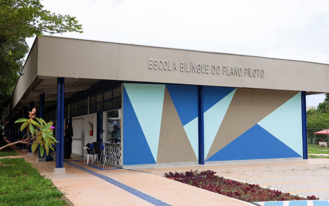 Escola Pública Integral Bilíngue Libras e Português Escrito